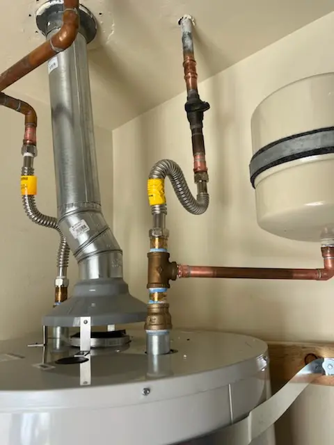 Water heater installation and plumbing repair in Arrowview